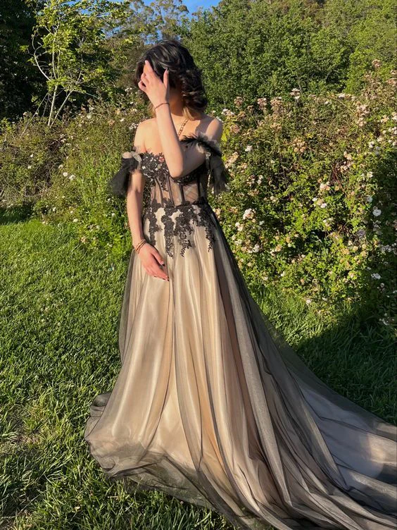 A-lijn off-shoulder tule galajurk, lange avondjurk met vetersluiting op de rug - Afbeelding 3