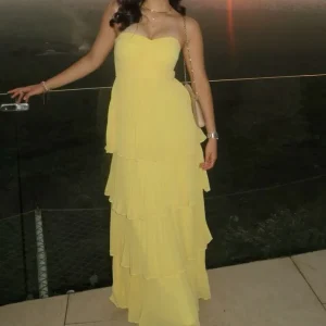 Yellow Chiffon Long Prom Dress Sleeveless Zipper Built-in Bra