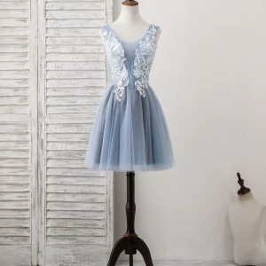Charming Blue V-Neck Tulle Lace Applique Short Prom Homecoming Dress