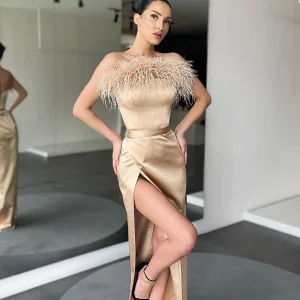 Luxurious Strapless Feather Mermaid Prom Dress with Daring Thigh Slit