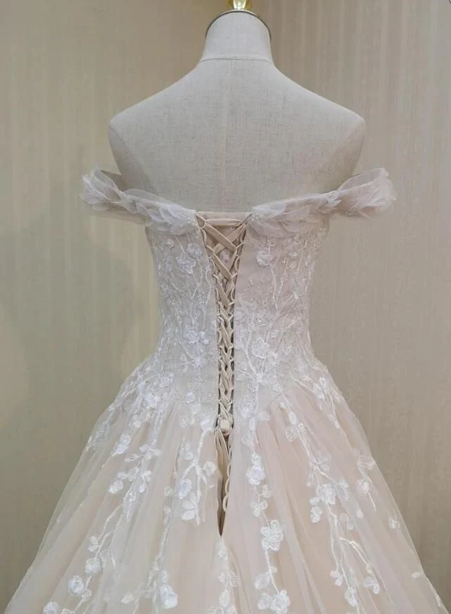 Off Shoulder Tulle Wedding Dress with Sweep Train Lace-Up Back - Afbeelding 3