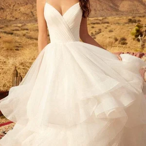 A-Line Off-the-Shoulder Wedding Dress with Elegant Tulle Lace Detailing