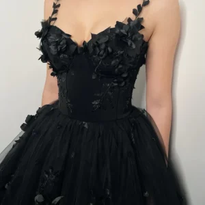 3D Floral Lace Corset Wedding Dress Alternative Bride Fantasy Gown