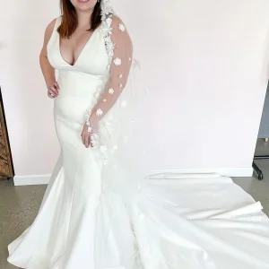 Romantic Mermaid Wedding Dress Deep V-neck with Wide Straps Open Back