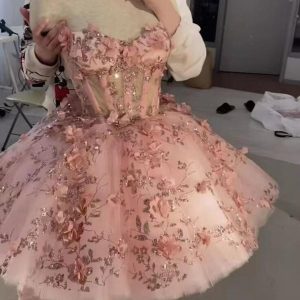 Vintage Short Pink Homecoming Dress with Flowers and Tulle Fabric