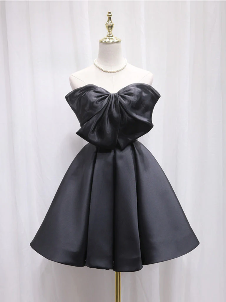 Adorable Black A-line Homecoming Dress with Big Bow Front - Afbeelding 2