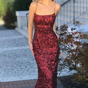 Elegant Burgundy Sequin Mermaid Prom Dress: Sparkle and Shine for Your Special Occasion