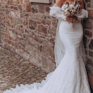 Zeemeermin trouwjurk met schattige hartjes, kanten mouwen en sleep