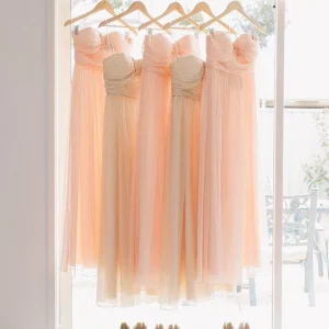 Blozen roze strapless liefje ruches chiffon A-lijn lange bruidsmeisjesjurken