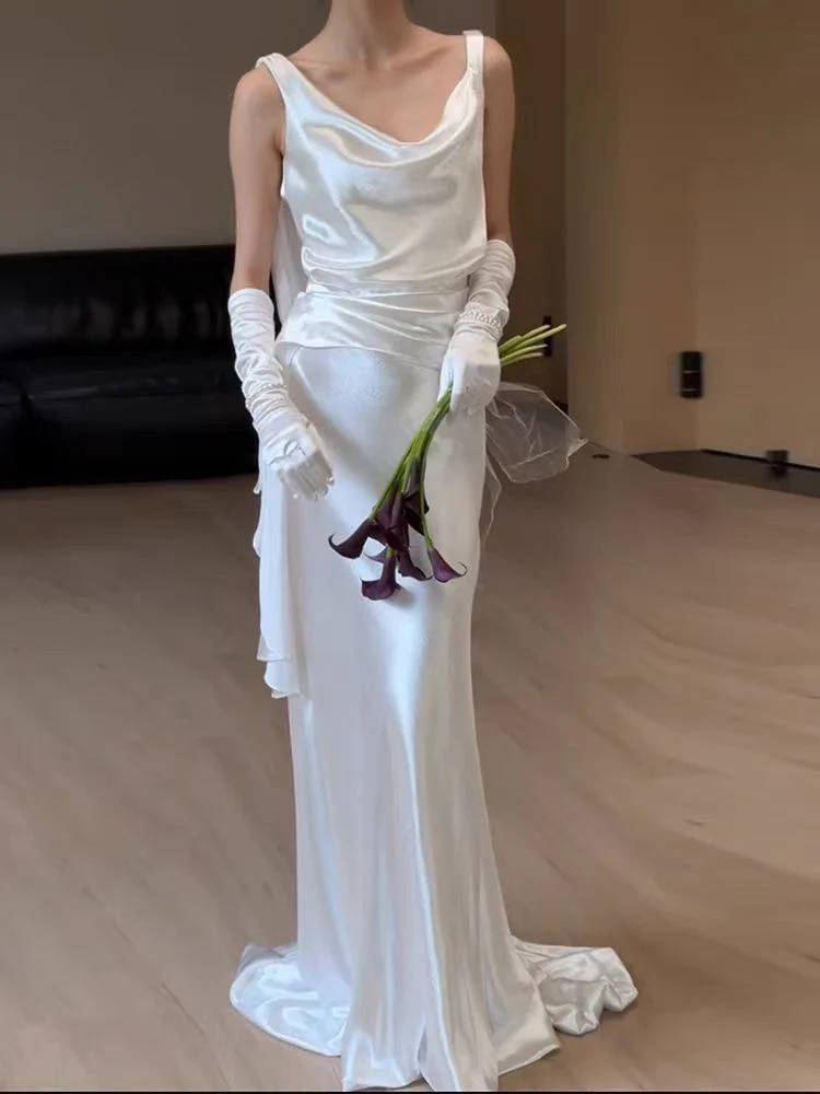 Cowl Neck Column Silk Backless Wedding Dress - Afbeelding 3