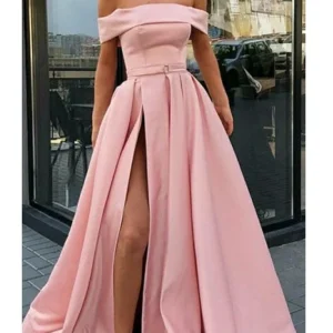 Roze off-shoulder satijnen lange galajurk met split