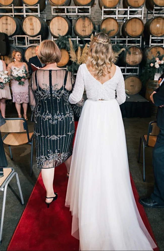 Bescheiden trouwjurk met lange mouwen, bruiloft tule rok en top bruidsjurk - Afbeelding 3