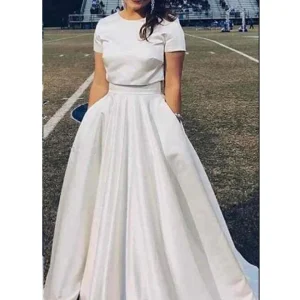 Bescheiden tweedelige bruidsjurk met korte mouwen en crop-top trouwjurk met zakken 20082678