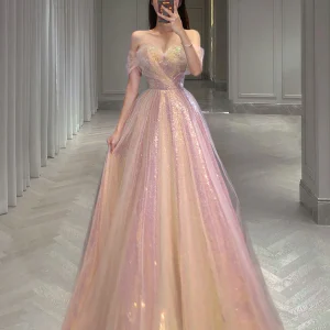 Unique Sweetheart Neck Tulle Sequin Long Prom Dress