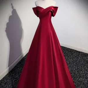 Uit de schouder rode satijnen formele jurk promjurk