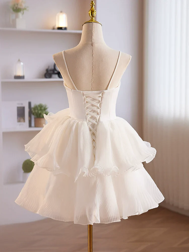 Adorable Spaghetti Strap Organza Tiered Short White Homecoming Dress Formal Dress - Afbeelding 4