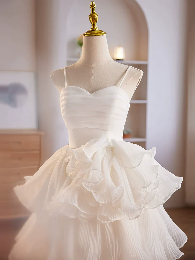 Adorable Spaghetti Strap Organza Tiered Short White Homecoming Dress Formal Dress - Afbeelding 3
