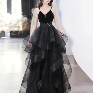 Zwarte spaghettibandjes ruches rok gelaagde galajurk