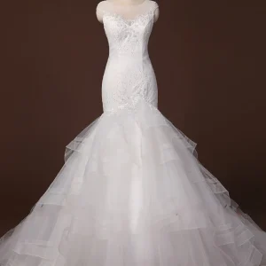 Fit & Flare trouwjurk met lage rug, prinses juweelhals en bling