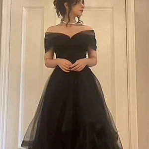 Black Off Shoulder Tulle Prom Dress Sweetheart Evening Gown Party