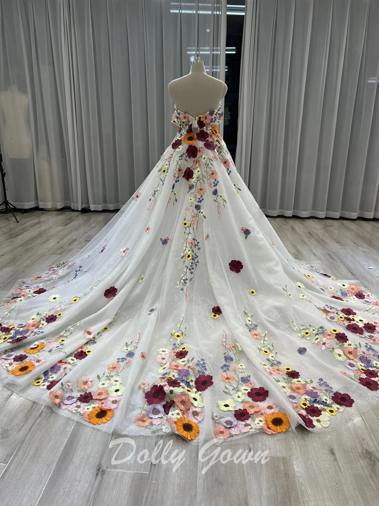 Romantic Fairy Tulle 3D Floral Colorful Wedding Dress - Afbeelding 5