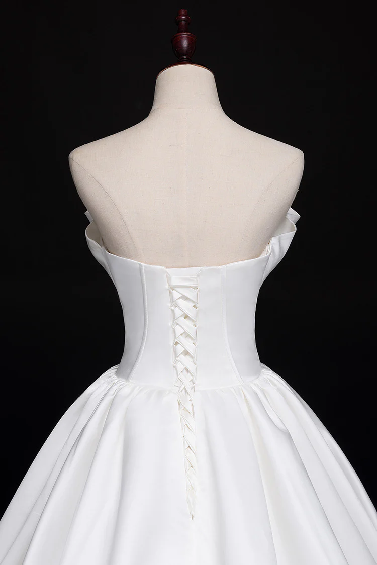 Romantische unieke satijnen baljurk kathedraal lange trein trouwjurk - Afbeelding 7