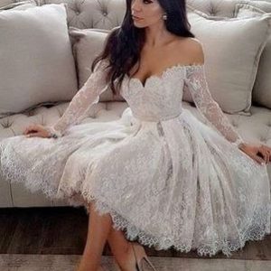Korte kanten off-shoulders trouwjurk korte galajurk met mouwen