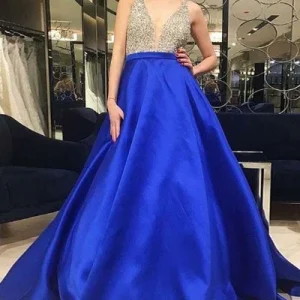 Glinsterende kralen Diepuitgesneden V-hals Koningsblauwe A-lijn Formele Schoolgalajurk
