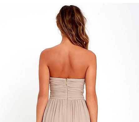 Strapless rustieke landelijke korte bruidsmeisjesjurken met cowboylaarzen - Afbeelding 3