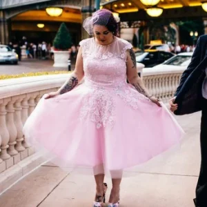 Vintage roze kant applicaties thee lengte trouwjurk