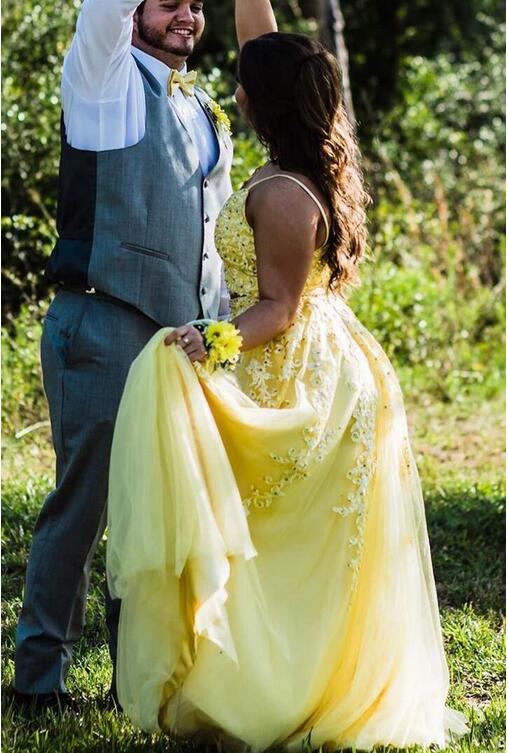 Yellow Spaghetti Strap V-Neck Lace Two Piece Long Prom Dress - Afbeelding 4