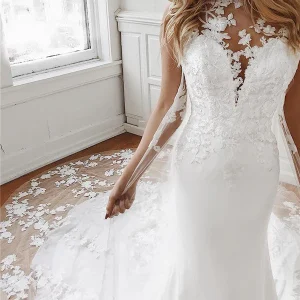 Sleeveless Jewel Lace Appliques Mermaid Wedding Dress for an Elegant Bride