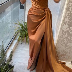 Chocolate Delight Sleeveless Mermaid Prom Dress with Ruffle Split Sweetheart Neckline