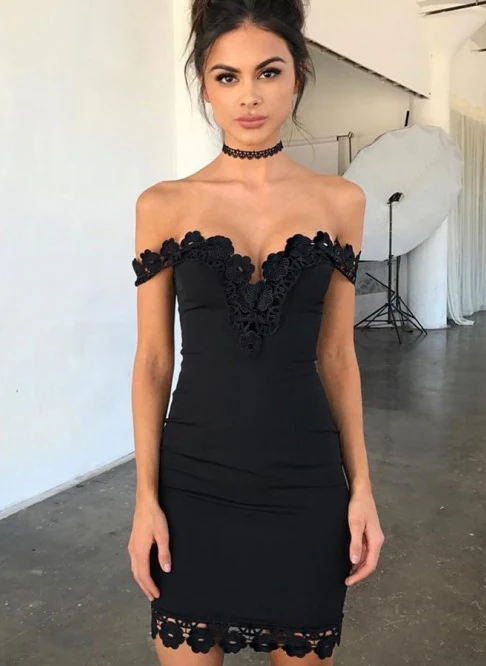 Chic Sheath Off-Shoulder Lace Appliques Mini Cocktail Dress for Homecoming Events - Afbeelding 2
