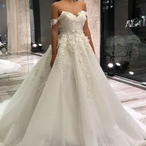 A-Line Sweetheart Off-the-Shoulder Wedding Dress with Lace Appliques and Tulle