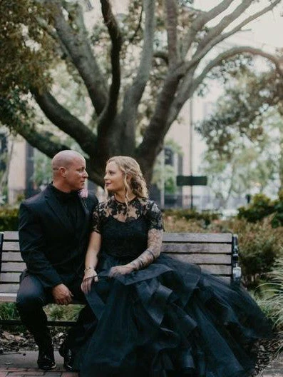 Long Mermaid Off-the-Shoulder Lace Wedding Dress - Elegant Bridal Gown - Afbeelding 7