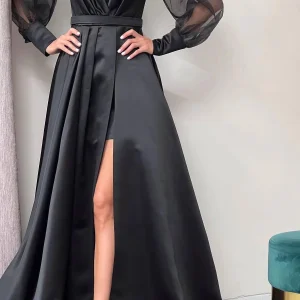 Elegant Long Puff Sleeve A-Line Evening Dress with Thigh Slit